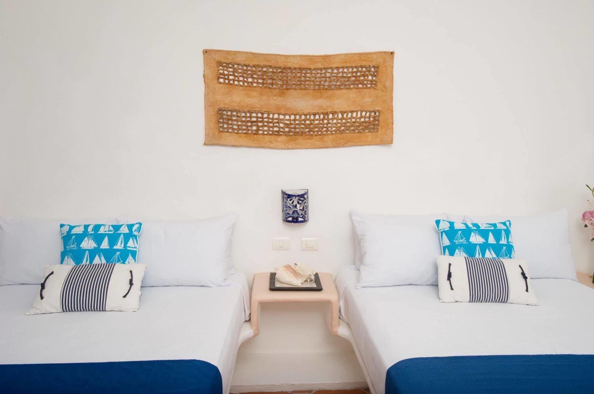 Aqualuna Boutique Hotel By Sunrise (Adults Only) プレヤデルカーメン エクステリア 写真